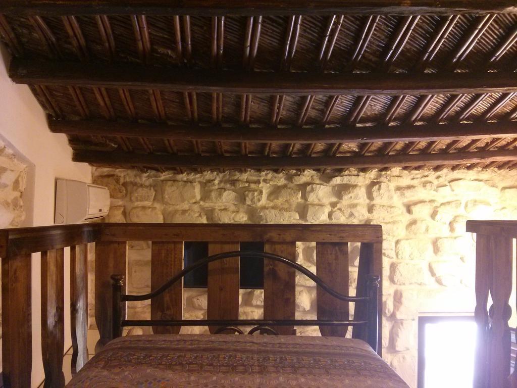 Anticu Dammusu Apartment Scicli Cameră foto